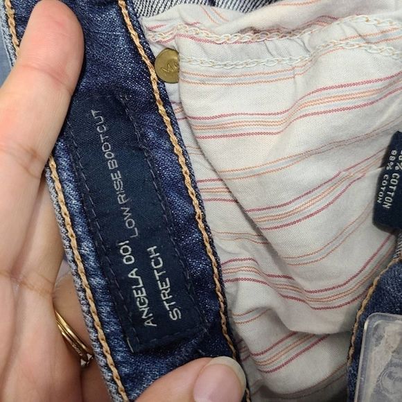 Marc by Marc Jacobs Low Rise Boot Cut Jeans 29 - Picture 8 of 8